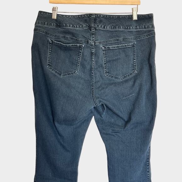 TORRID Jegging Super Skinny High-Rise Jeans - Picture 11 of 14